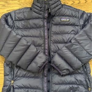 Like brand new Patagonia navy kids nano puff jacket